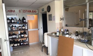 Fábrica química de venta en Manta