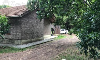 Casa Quinta 4 Ambientes En Venta, Importante Fraccion - Lujan