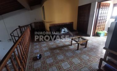 casa en venta en barrio blanco. Cod V102313