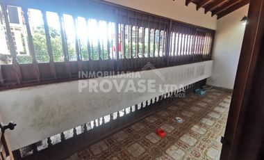 casa en venta en barrio blanco. Cod V102313