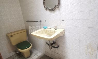 casa en venta en barrio blanco. Cod V102313