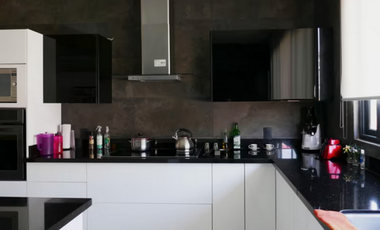 INCREIBLE RESIDENCIA CON ACABADOS DE LUJO