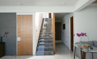INCREIBLE RESIDENCIA CON ACABADOS DE LUJO