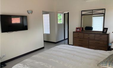 RENTO VILLA EN DECAMERON