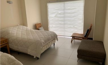 RENTO VILLA EN DECAMERON