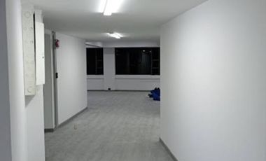 oficina en arriendo en centro internacional. Cod A6690301