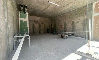 Arriendo de Local Comercial, Escuela Militar