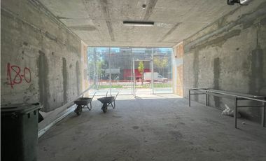 Arriendo de Local Comercial, Escuela Militar