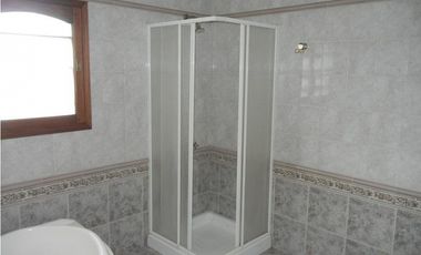 Chalet 5 amb (Gral. Paz 4200)