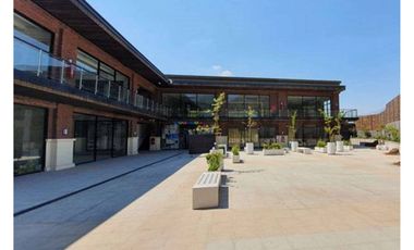 Arriendo local comercial en Lo Barnechea