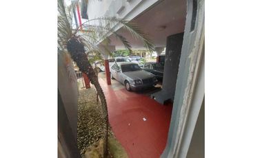 ALQUILO CASA DUPLEX PARA USO COMERCIAL EN MARBELLA 500 METROS