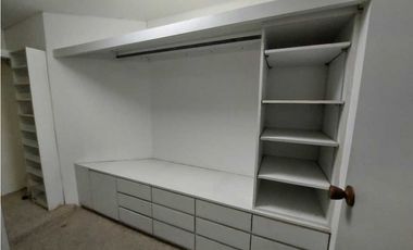 ALQUILO CASA DUPLEX PARA USO COMERCIAL EN MARBELLA 500 METROS