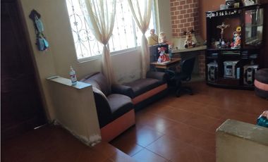 CASA EN VENTA EN REY LOMA OTAVALO