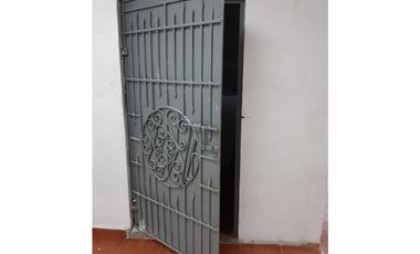Se Alquila Local en San Francisco 65mt2. $700