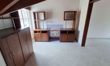 COD. 6224 - SE ARRIENDA CASA - BARRIO: ANILLO VIAL