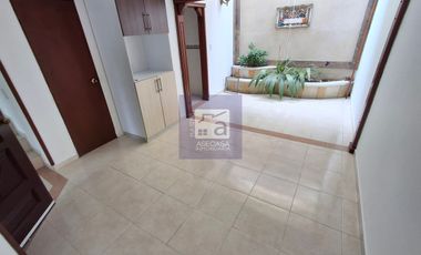 COD. 6224 - SE ARRIENDA CASA - BARRIO: ANILLO VIAL