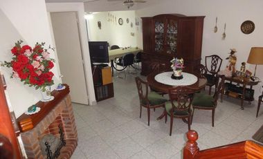 Dúplex en venta-Olivos