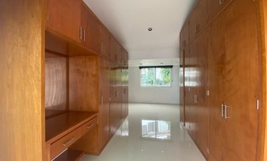 CASA EN VENTA EN LOMAS DE COCOYOC