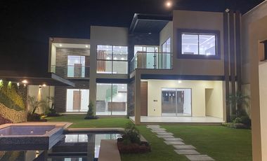 Lomas de Vista Hermosa fraccionamiento arbolado