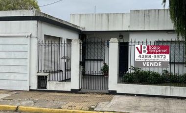 Casa en venta en Temperley Oeste
