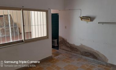 VENDO MAGNIFICA PROPIEDAD ZONA RESIDENCIAL... CESAR BERTOLOTTO (Movil: 351 519----)