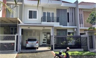 Rumah 2 Lantai Luas 200 di Araya New indie kota Malang