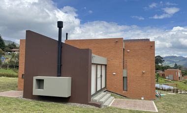 casa en arriendo en macadamia. Cod A8383977