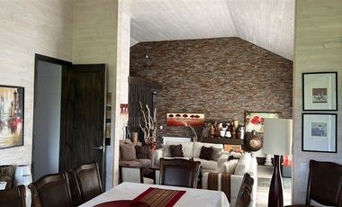 Casa en venta de 4 dorm. en Puyehue