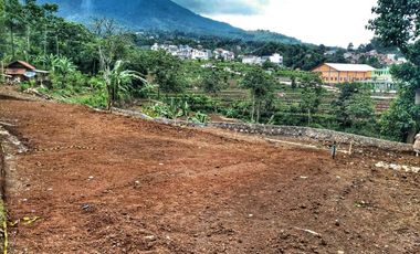 villa MINIMALIS VIEW FANTASTIS di manglayang resort