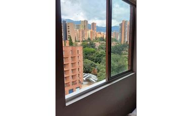 Apartamento Penthouse Amoblado en Arriendo Poblado Sector Castropol