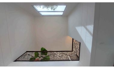 Apartamento Penthouse Amoblado en Arriendo Poblado Sector Castropol