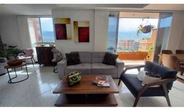 Apartamento Penthouse Amoblado en Arriendo Poblado Sector Castropol