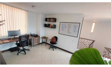 Apartamento Penthouse Amoblado en Arriendo Poblado Sector Castropol