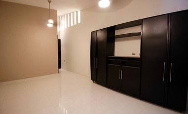 Magnífica Residencia nueva en el Fraccionamiento Lomas de Cocoyoc.