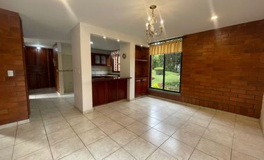 casa en arriendo en ciudad jardín. Cod A4996
