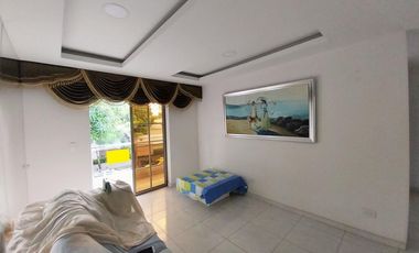 apartamento en venta en los andes. Cod V24510