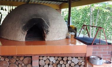 SE VENDE EXCELENTE TEMPERADERO EN SANTAGUEDA.