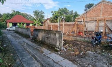 Baru Publish, Design Terbaru, Harga masih Murah di Jl, Godean