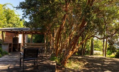 Casa en Venta en Orilla de Lago camino a Ensenada km 20, sector Río Pescado