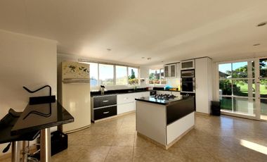 casa en arriendo/venta en condominio horizontes. Cod A9338389