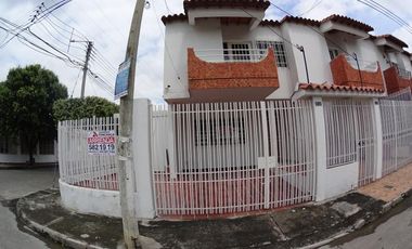 CASA en VENTA en Cúcuta AV. LIBERTADORES, PARQUES RESIDENCIALES A