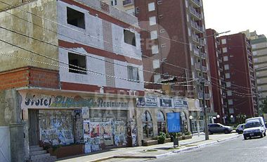 HOTEL EN MAR DE AJO SOBRE LA COSTANERA - 22 HABITACIONES + RESTAURANTE P/RESTAURAR - ATENCIÓN INVERSIONISTAS! INMEJORABLE UBICACIÓN