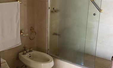 VENTA DE MANSIÓN CON VISTA AL RIO EN SAMBORONDÓN