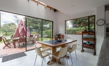 casa en venta en la calera. Cod V5940