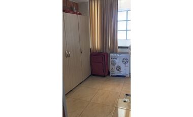 SE VENDE HERMOSO APARTAMENTO EN EL CENTRO SIN ASCENSOR