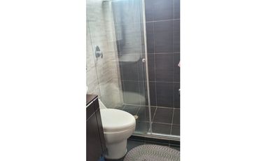 SE VENDE HERMOSO APARTAMENTO EN EL CENTRO SIN ASCENSOR