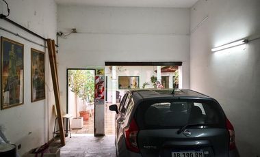 Venta Casa 6 ambientes - Nuñez  con Patio