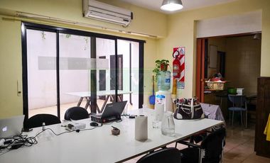 Venta Casa 6 ambientes - Nuñez  con Patio