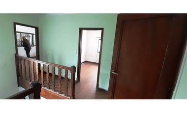 Lote ideal para edificio de vivienda u oficina. Zona Plaza Mitre.