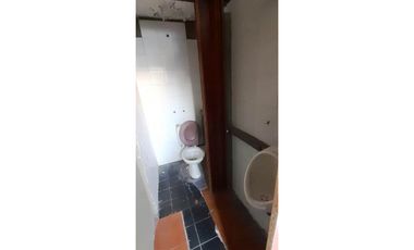 Lote ideal para edificio de vivienda u oficina. Zona Plaza Mitre.